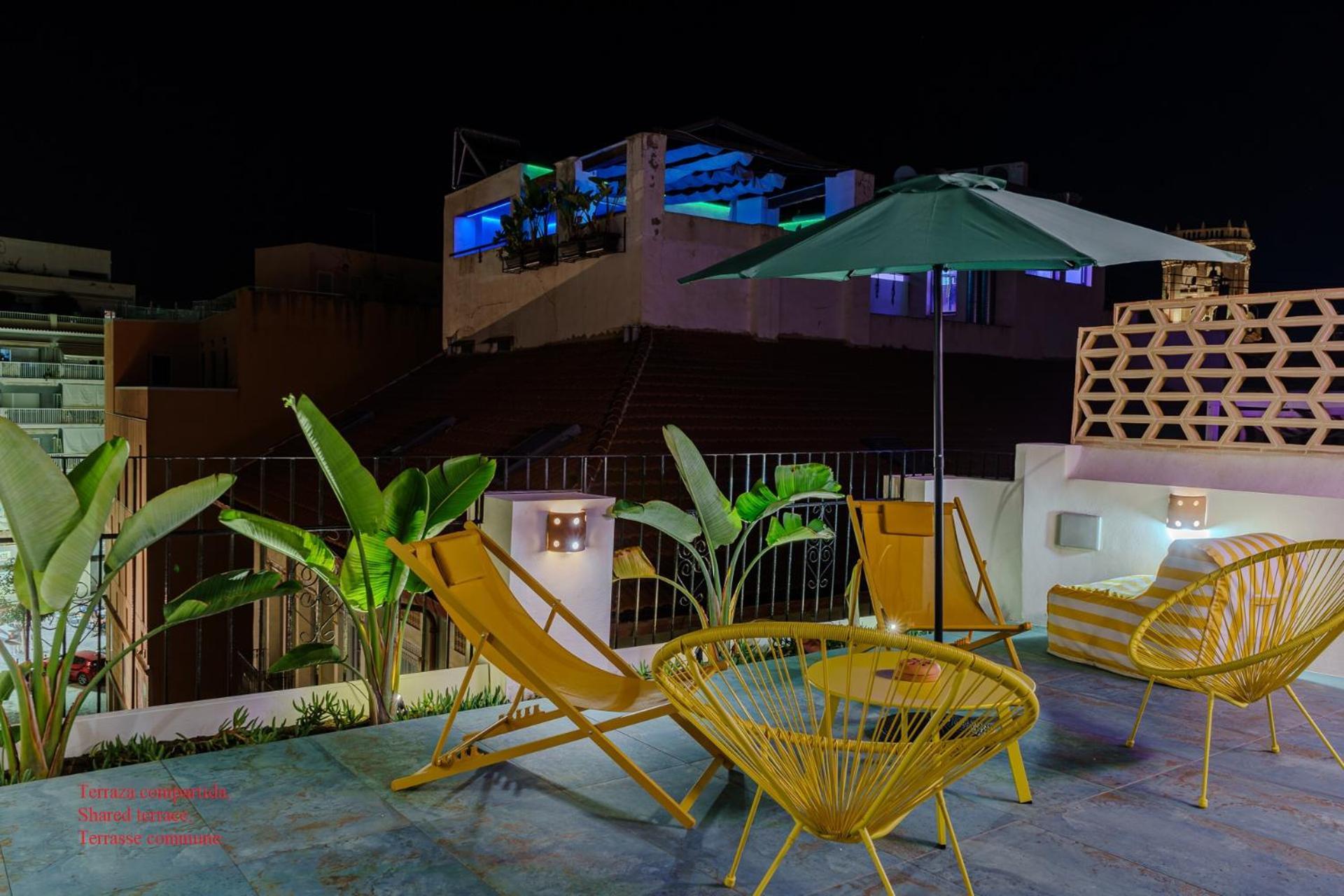Refined And Practical Studio In Historic Center Of Аликанте Экстерьер фото